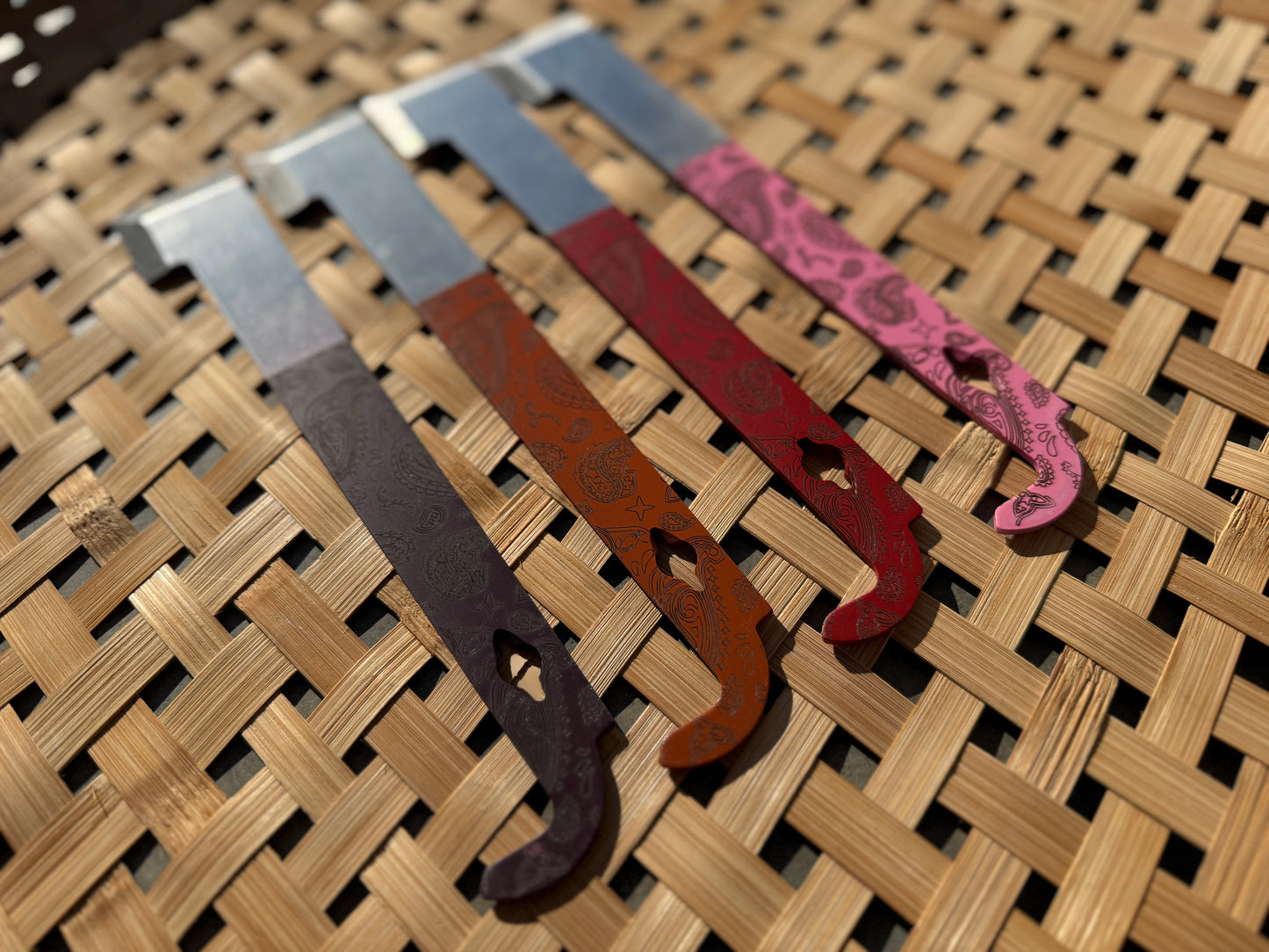 Paisley Engraved J Hook Hive Tool