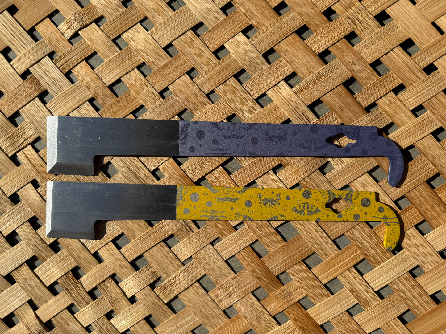 Butterfly J Hook Hive Tool